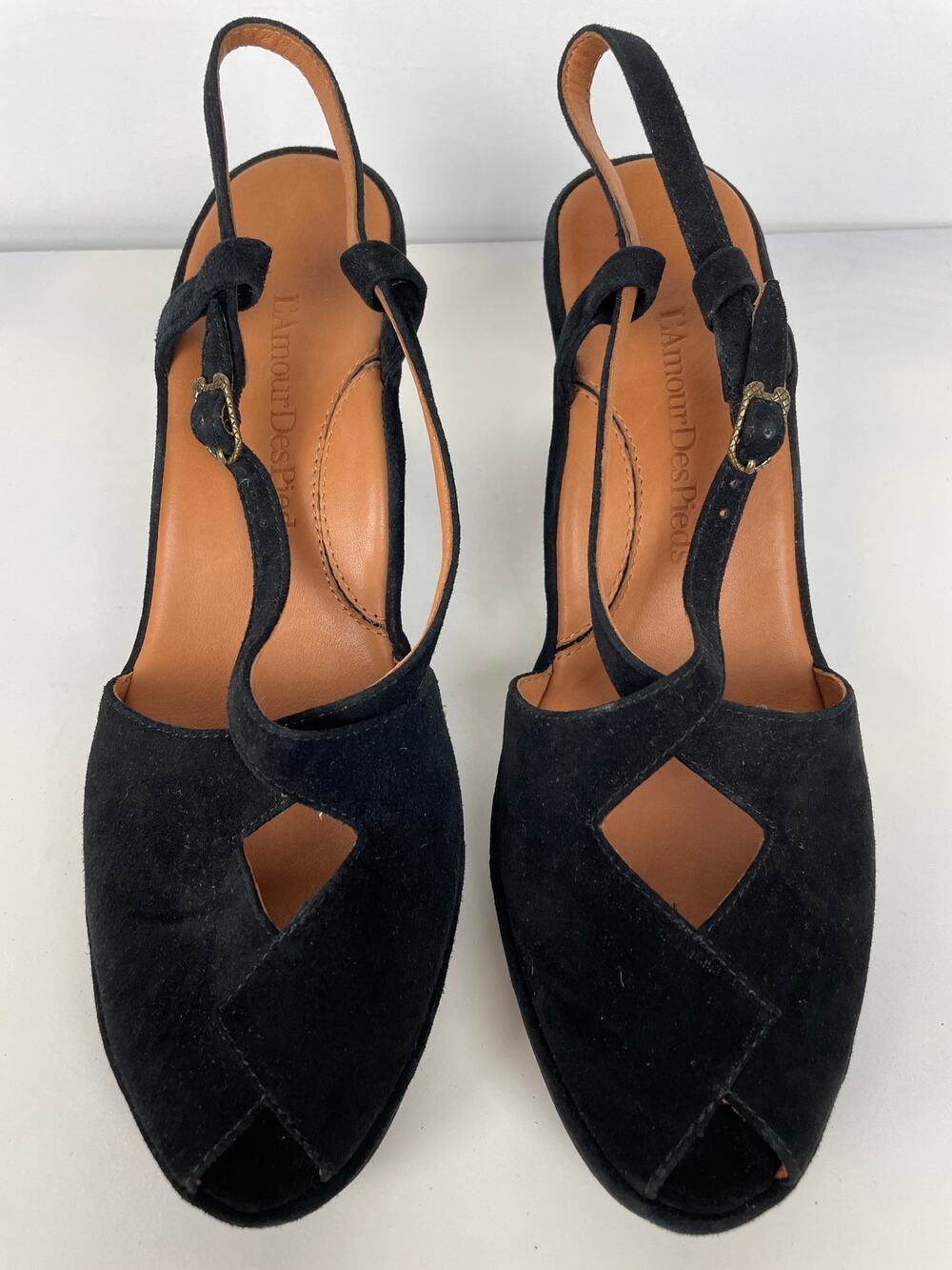 L'Amour Des Pieds Oraine Black Suede T-Strap Wedge Sandals Comfort 10M NWOB